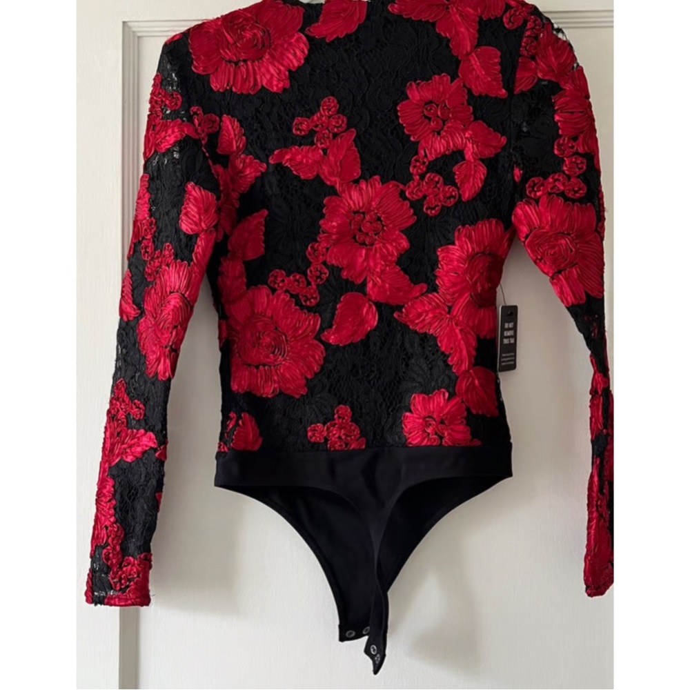 EXPRESS ~Lace Embroidered Thong Bodysuit (NWT) - Picture 4 of 16